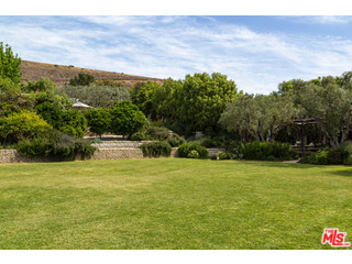 29715 Cuthbert Road Malibu, CA 90265 - Photo 23 of 31