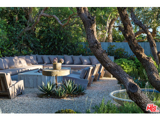 29715 Cuthbert Road Malibu, CA 90265 - Photo 26 of 31