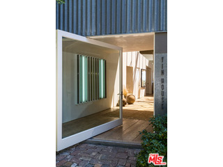 29715 Cuthbert Road Malibu, CA 90265 - Photo 4 of 31