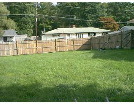 14 White Road Holbrook, MA 02343 - Photo 3 of 3 Gallery Image 3