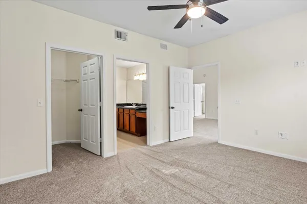 $239,900 | 2801 Chancellorsville Drive, Unit 827, Tallahassee, FL 32312