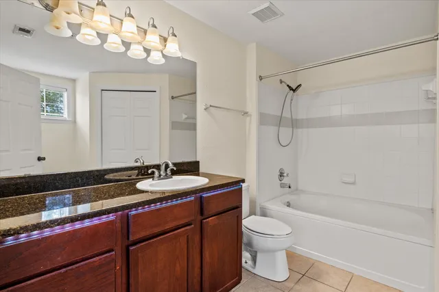 $239,900 | 2801 Chancellorsville Drive, Unit 827, Tallahassee, FL 32312