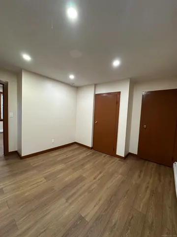 $1,675 | 1046 Main Street, Coventry, CT 06238