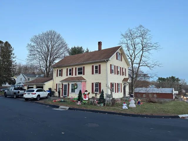 $1,675 | 1046 Main Street, Coventry, CT 06238