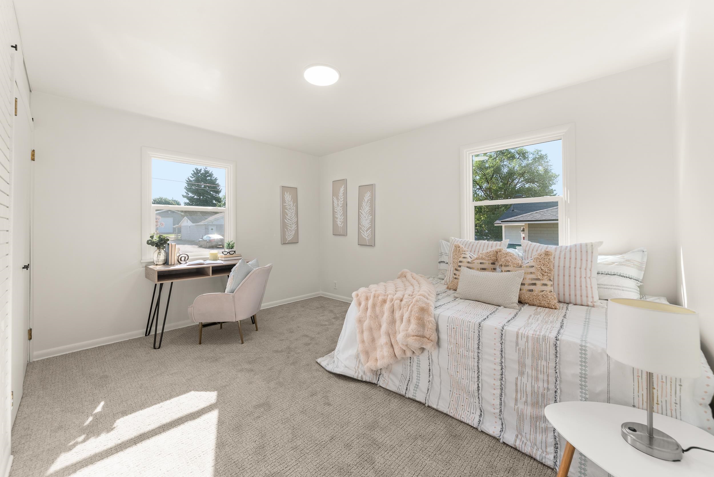 9817 North Colfax Road Spokane, WA 99218 - Photo 8 of 50 Gallery Image 8