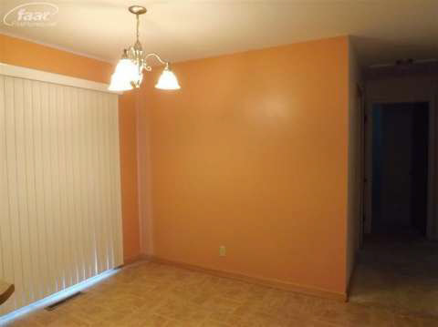 10463 Beecher Road Flushing, MI 48433 - Photo 5 of 5 20391556-4.JPG