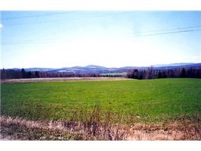 - Th, Unit 14 Barton, VT 05822 - Photo 4 of 5 Gallery Image 4