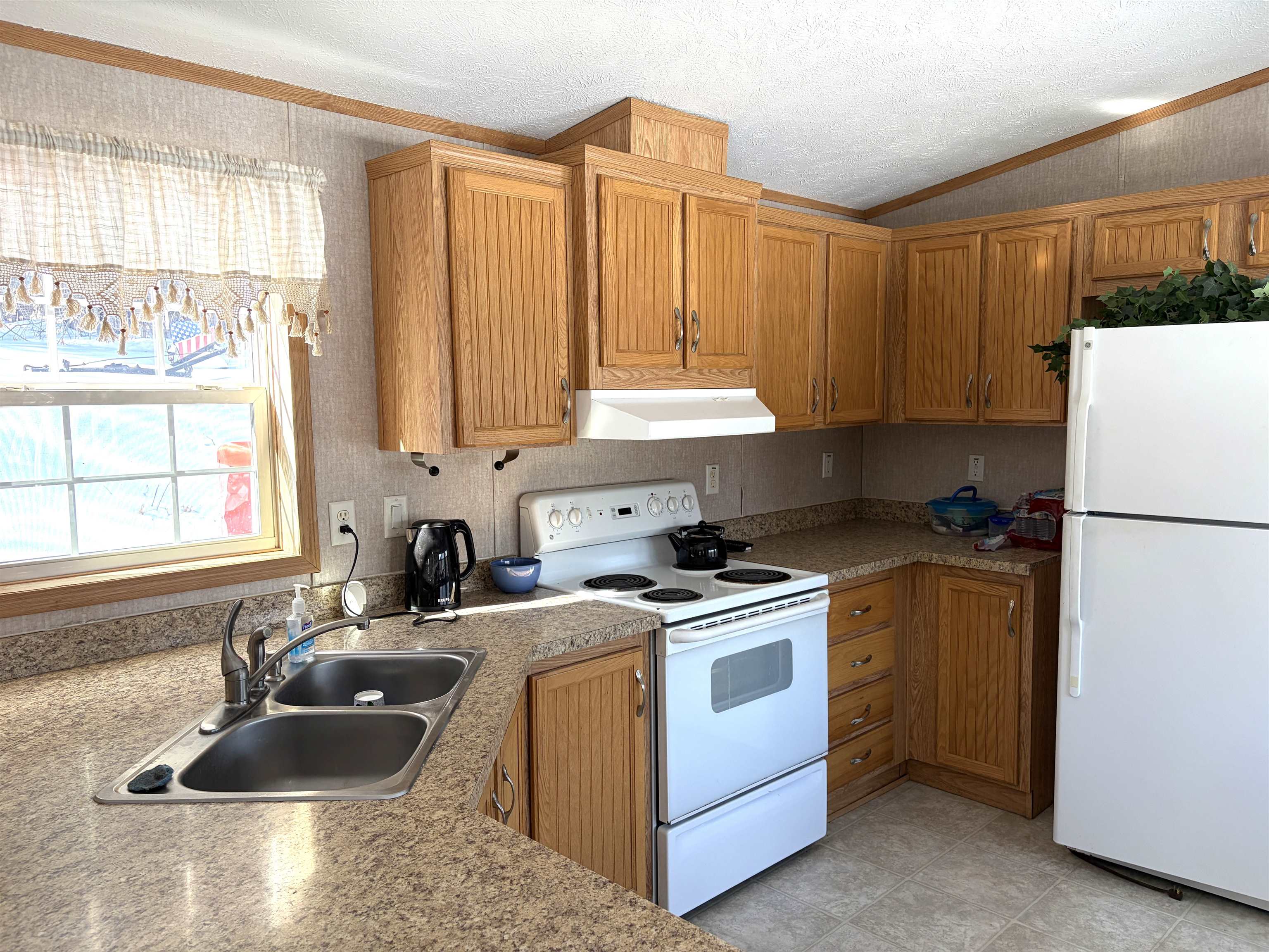 64 County Road Springfield, VT 05150 - Photo 14 of 43