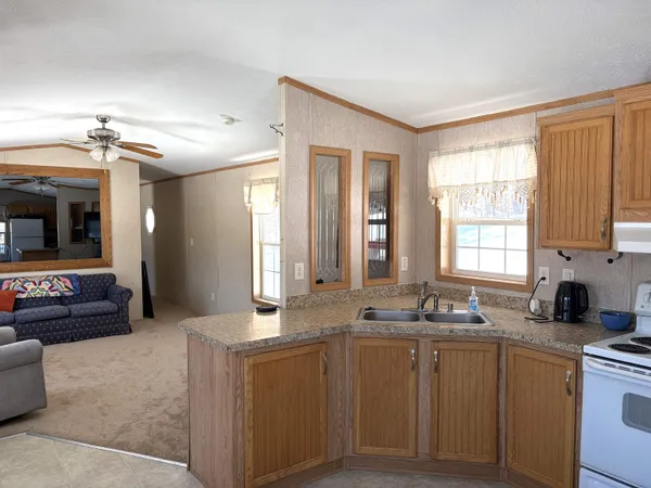 $250,000 | 64 County Road, Springfield, VT 05150