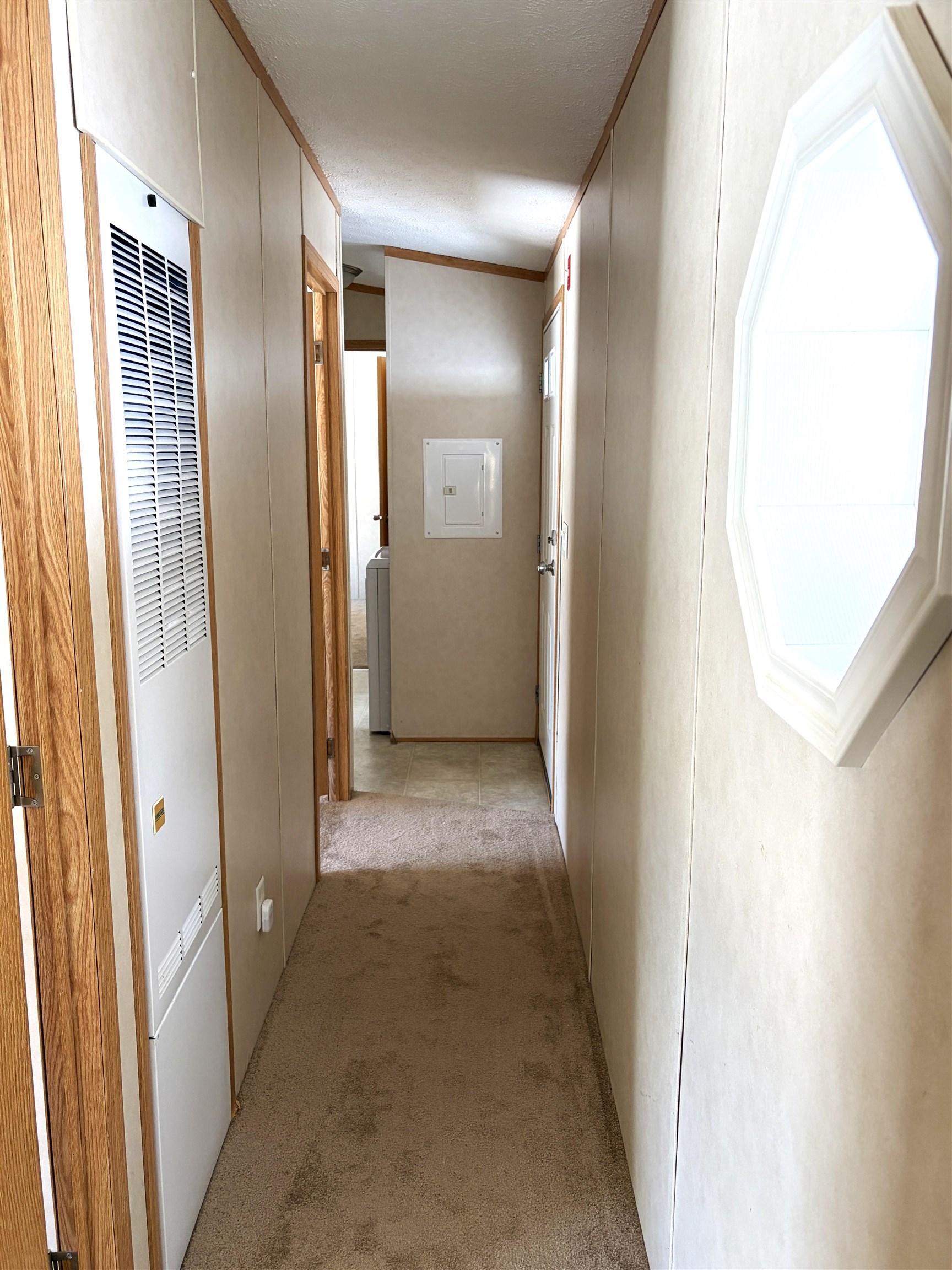 64 County Road Springfield, VT 05150 - Photo 17 of 43