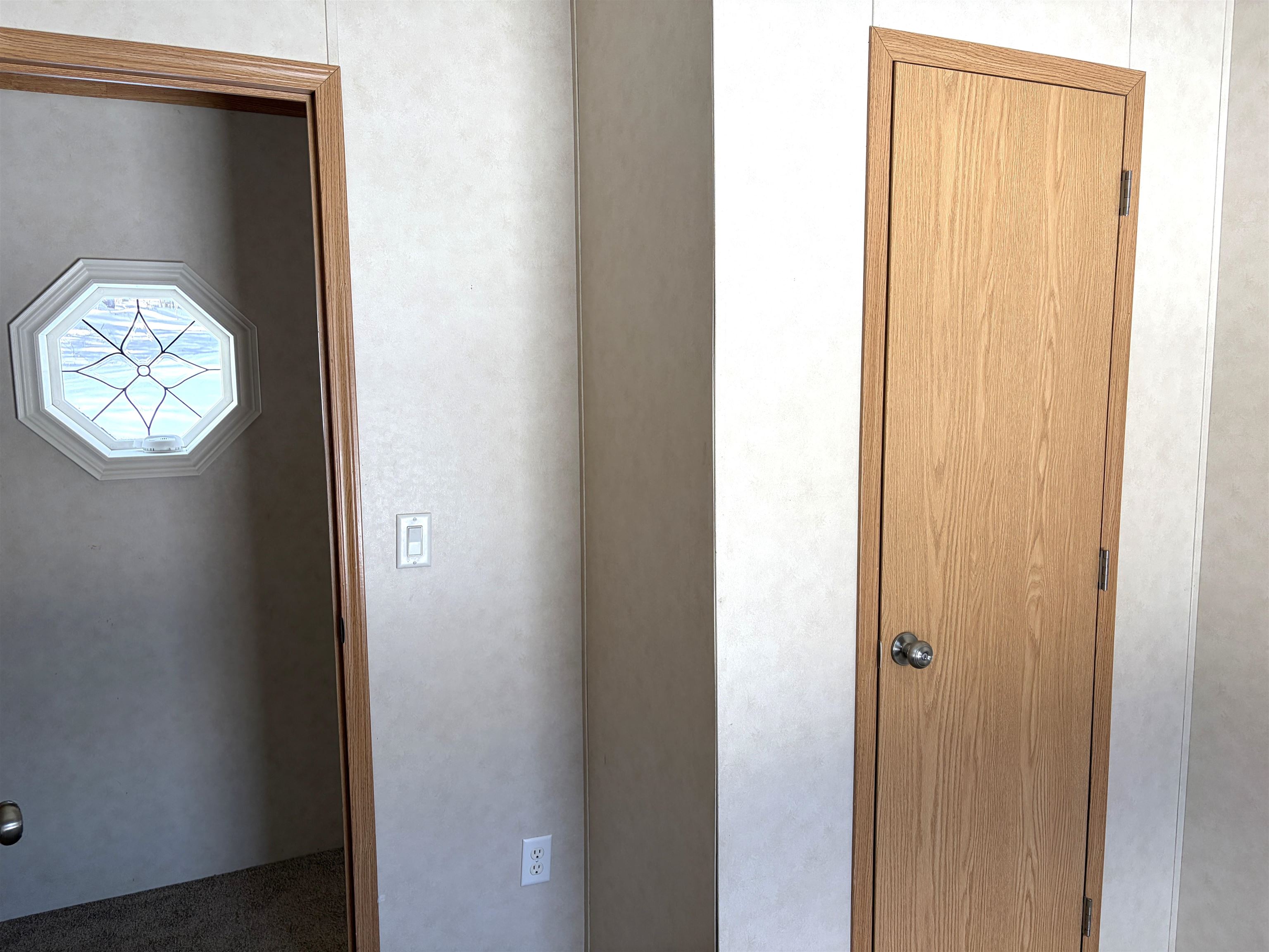 64 County Road Springfield, VT 05150 - Photo 18 of 43