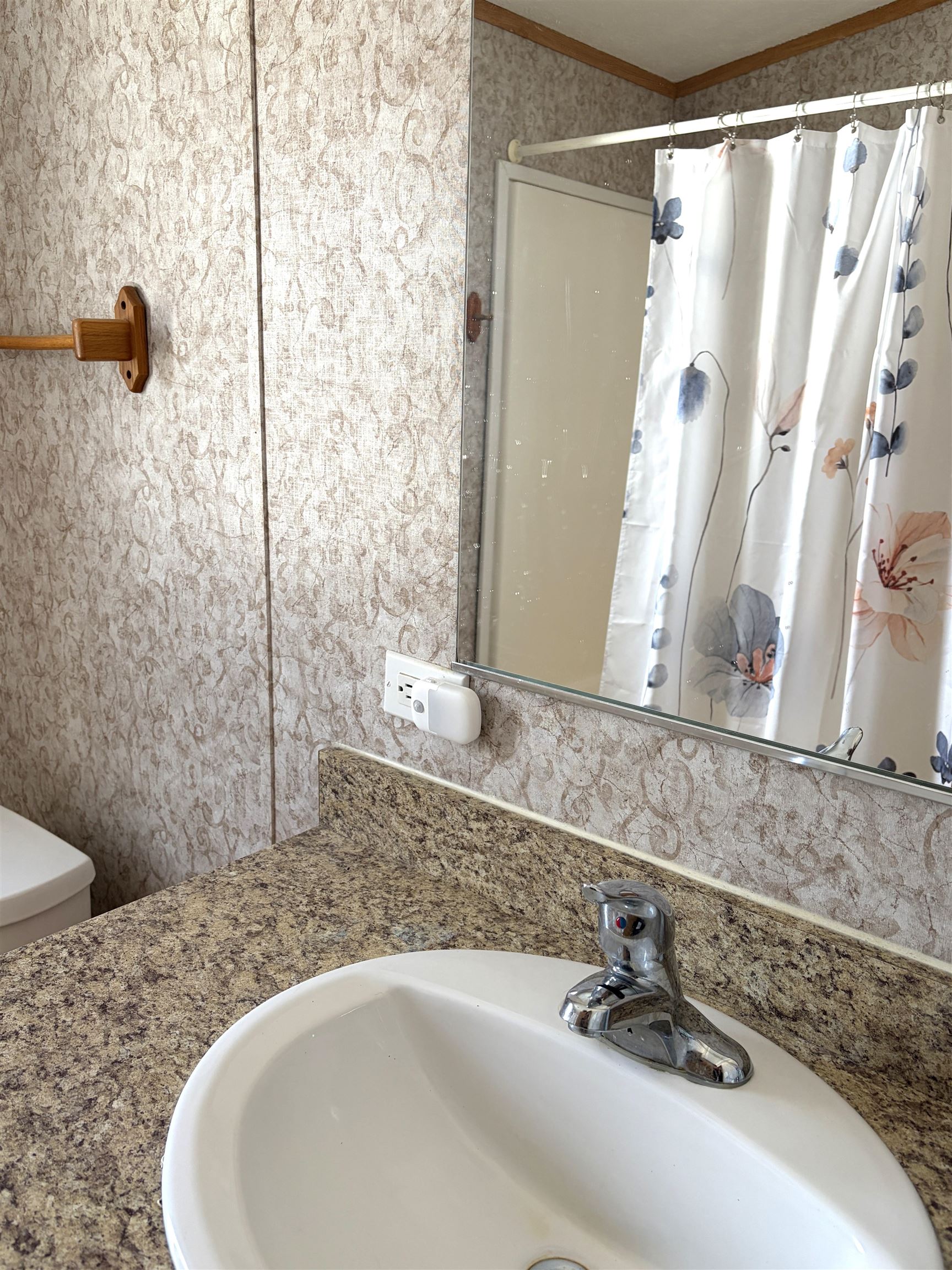 64 County Road Springfield, VT 05150 - Photo 24 of 43