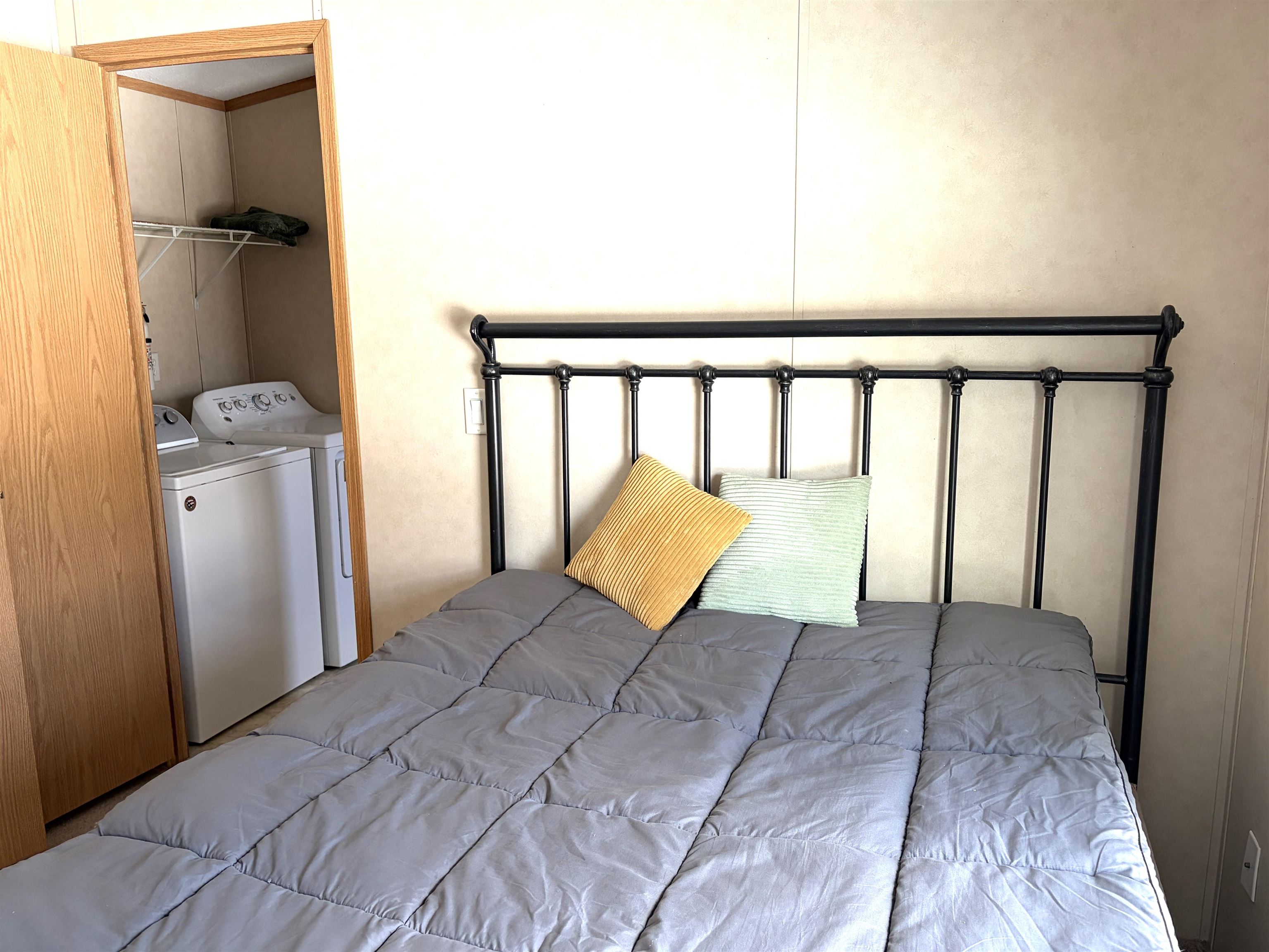 64 County Road Springfield, VT 05150 - Photo 31 of 43