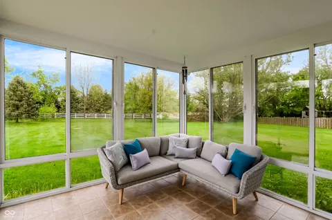 $695,000 | 4229 Greenthread Drive, Zionsville, IN 46077