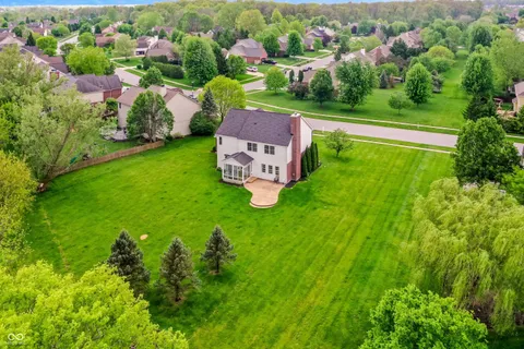 $695,000 | 4229 Greenthread Drive, Zionsville, IN 46077