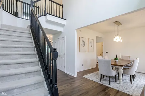 $695,000 | 4229 Greenthread Drive, Zionsville, IN 46077