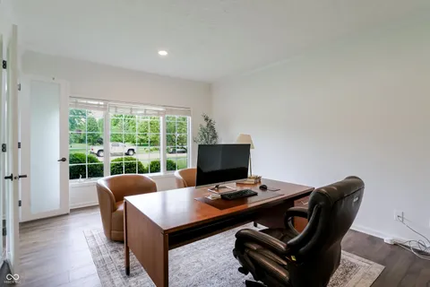 $695,000 | 4229 Greenthread Drive, Zionsville, IN 46077
