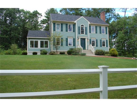 19 Seabrook Road Salisbury, MA 01952 - Photo 2 of 17 Gallery Image 2