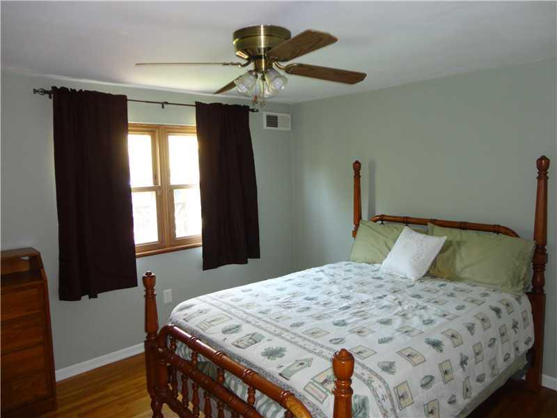 171 North Jamestown Road Coraopolis, PA 15108 - Photo 14 of 22 Bedroom.