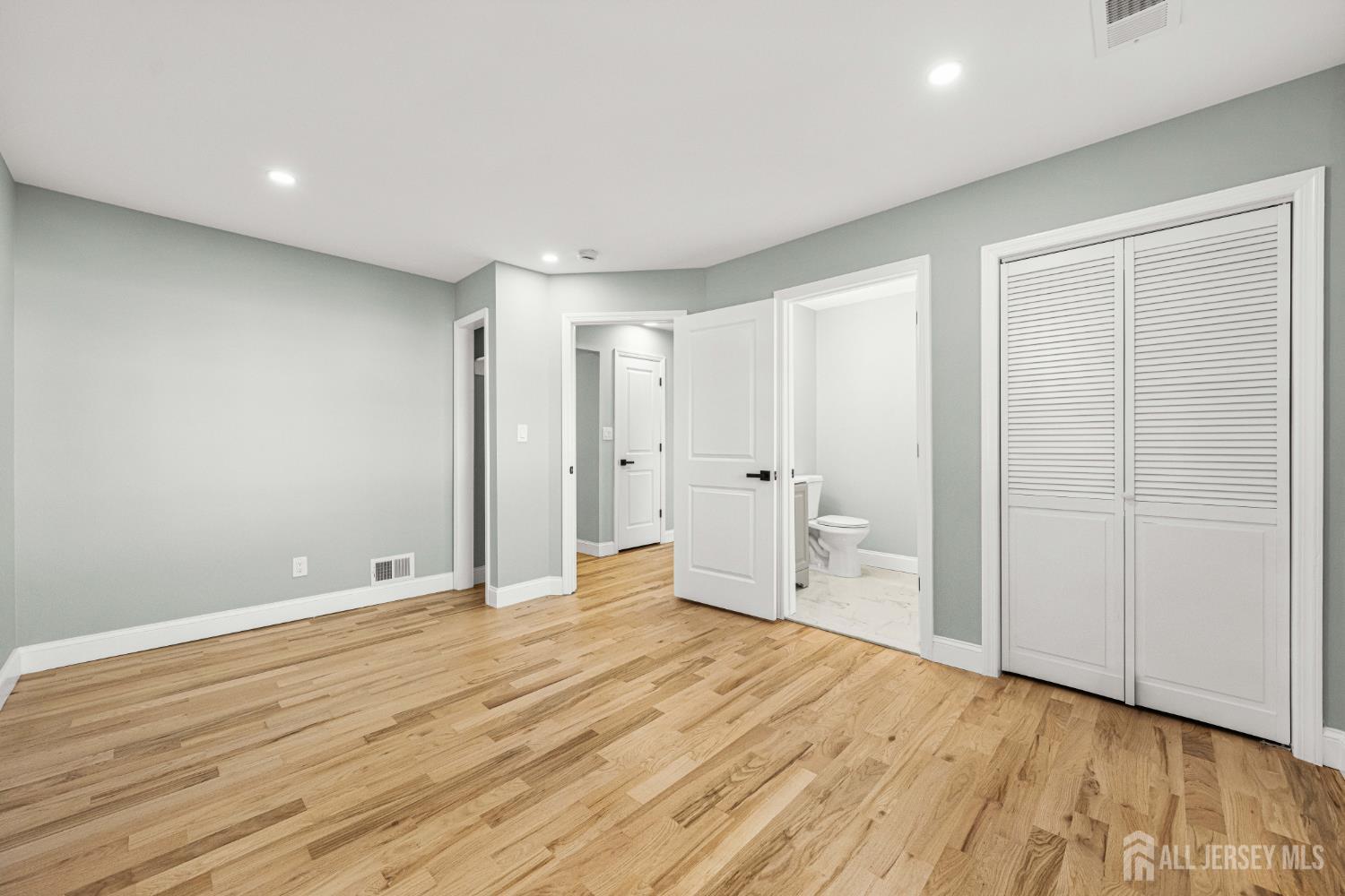 614 Remsen Avenue, Unit 1 North Brunswick, NJ 08902 - Photo 19 of 22