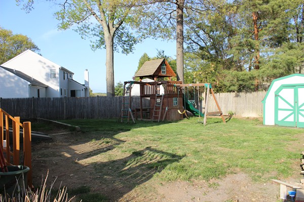 63 Bruce Road Marlborough, MA 01752 - Photo 18 of 20 Gallery Image 18