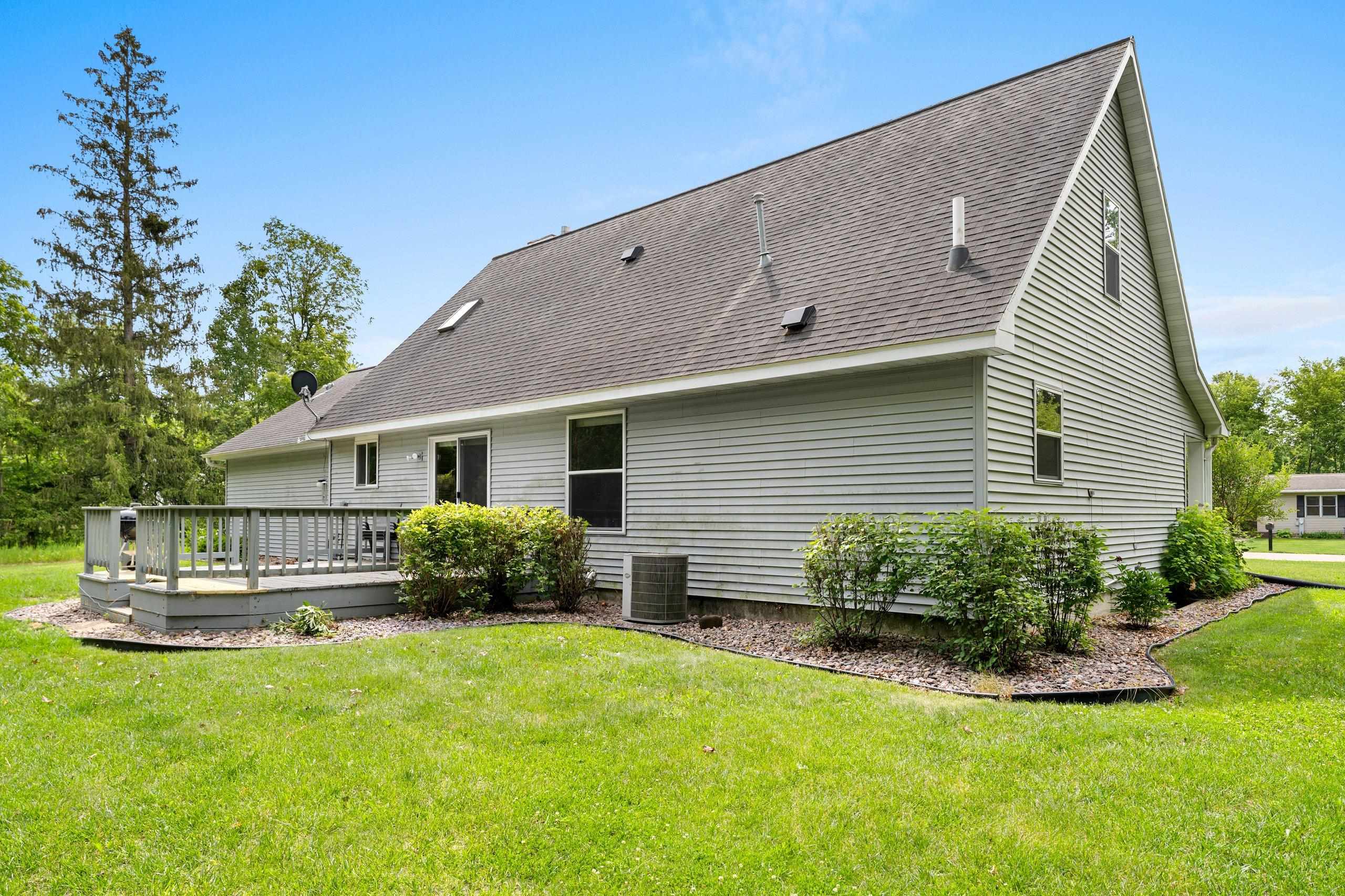 1218 Rosa Avenue Crivitz, WI 54114 - Photo 42 of 53