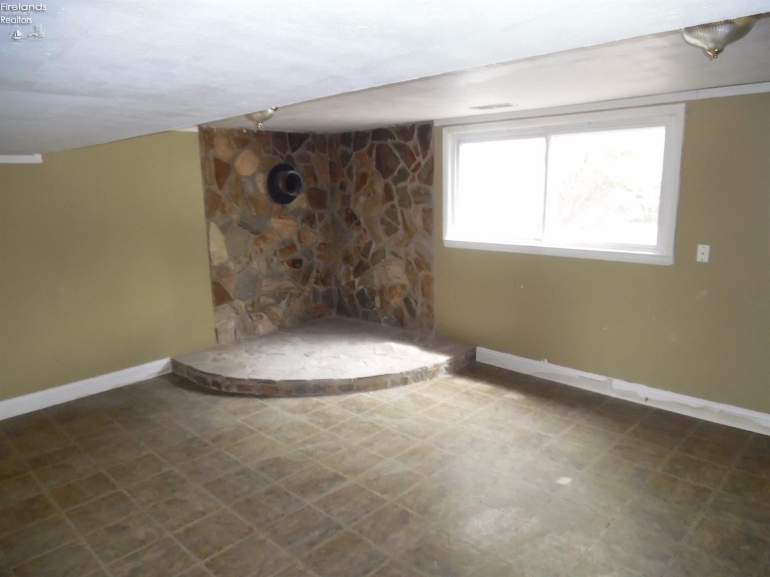 206 Ridgewood Avenue Huron, OH 44839 - Photo 10 of 10 Gallery Image 10