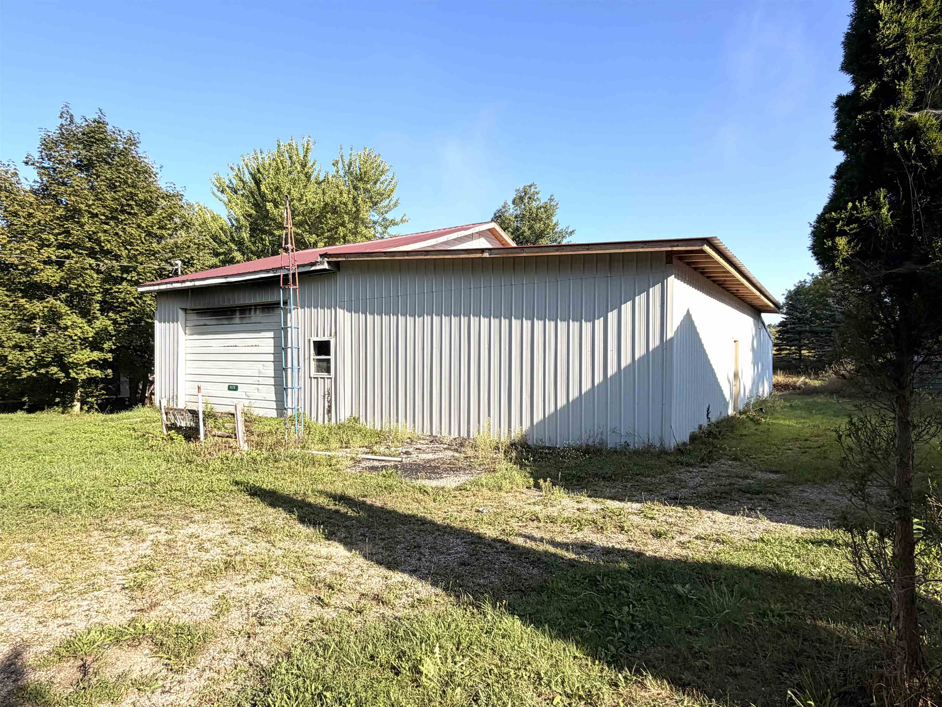 9526 West Monroe Road Elwell, MI 48832 - Photo 40 of 53 1949885-e0ee82cb-b0a7-4276-86f6-48f9adb897d6.JPG