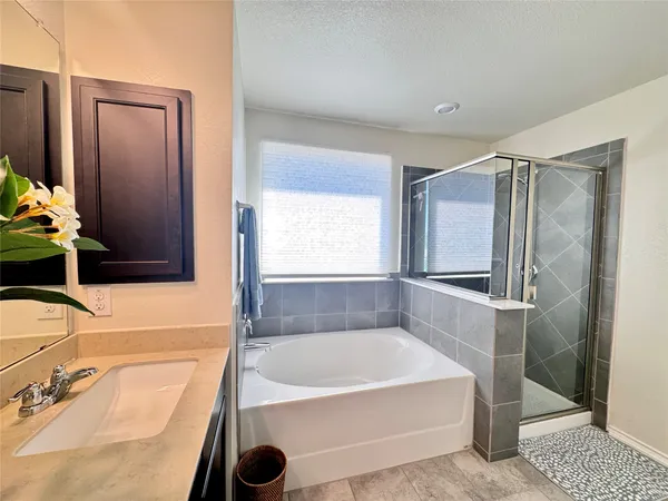 $2,500 | 16501 Brogan Lane, Pflugerville, TX 78660