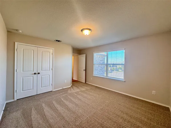 $2,500 | 16501 Brogan Lane, Pflugerville, TX 78660