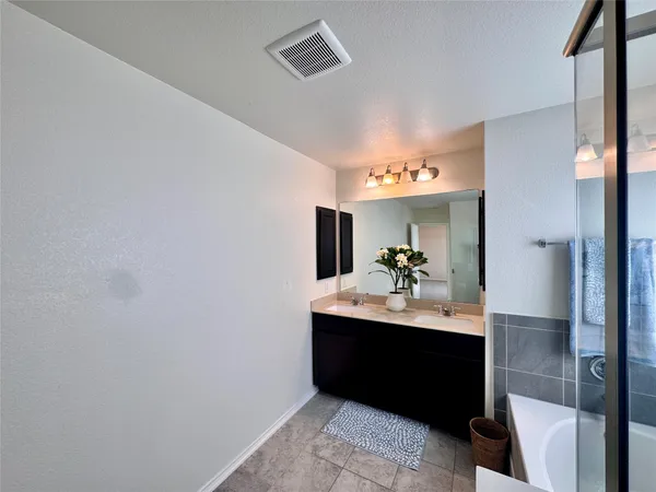 $2,500 | 16501 Brogan Lane, Pflugerville, TX 78660