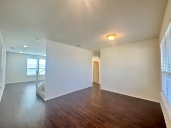 $2,500 | 16501 Brogan Lane, Pflugerville, TX 78660