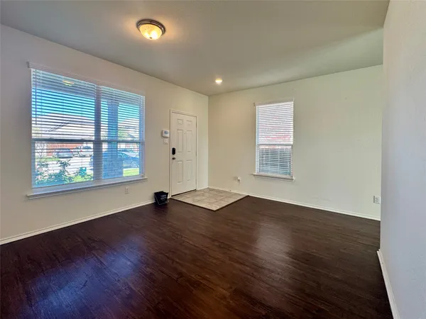 $2,500 | 16501 Brogan Lane, Pflugerville, TX 78660