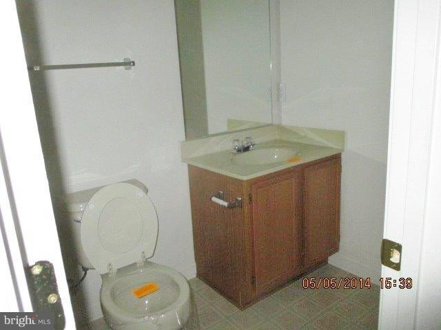 7616 Gladstone Road Baltimore, MD 21244 - Photo 10 of 10 Half bath in lower level