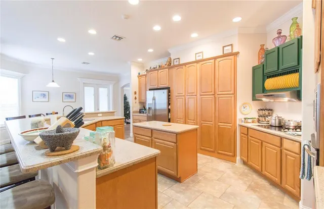 $699,900 | 1380 East Lakeshore Boulevard, Kissimmee, FL 34744