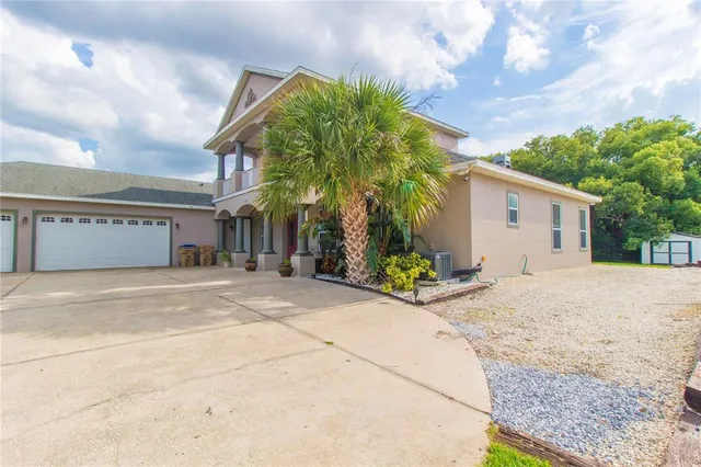 $699,900 | 1380 East Lakeshore Boulevard, Kissimmee, FL 34744