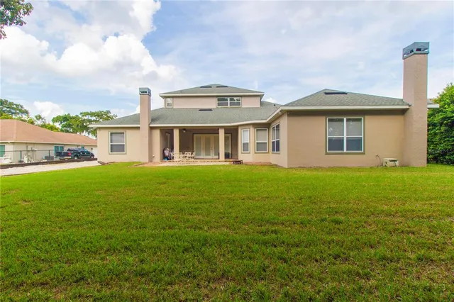 $699,900 | 1380 East Lakeshore Boulevard, Kissimmee, FL 34744