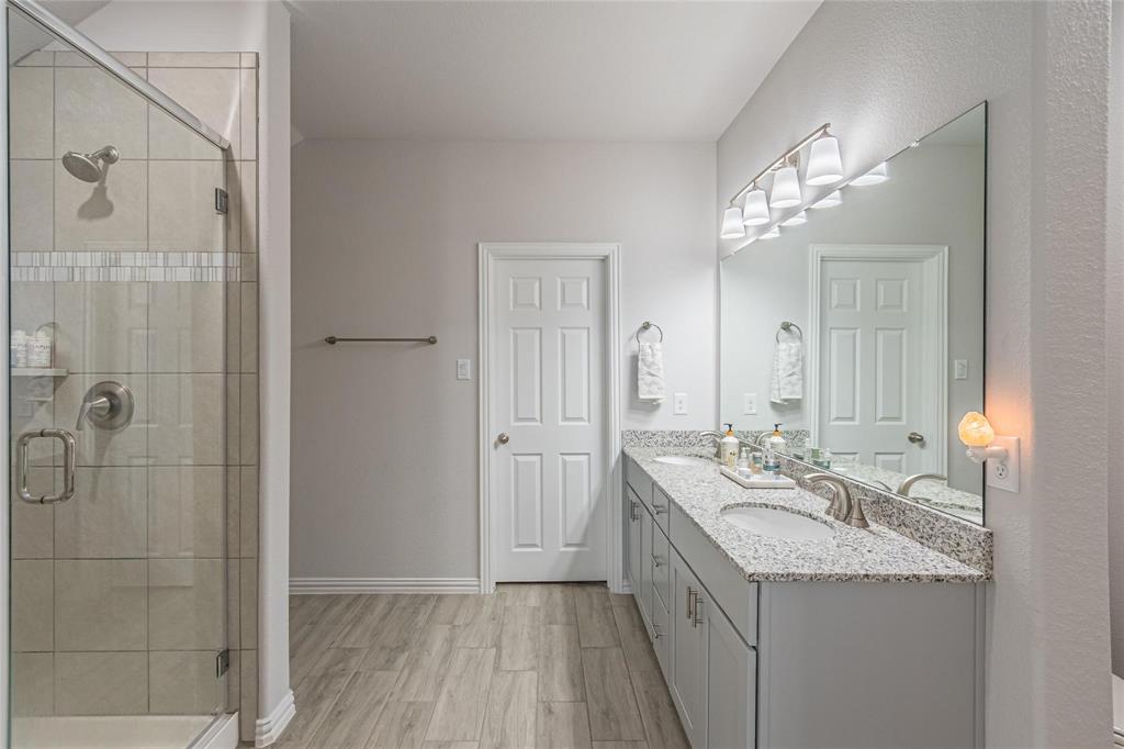 579 Ruthye Lane Pilot Point, TX 76258 - Photo 24 of 33