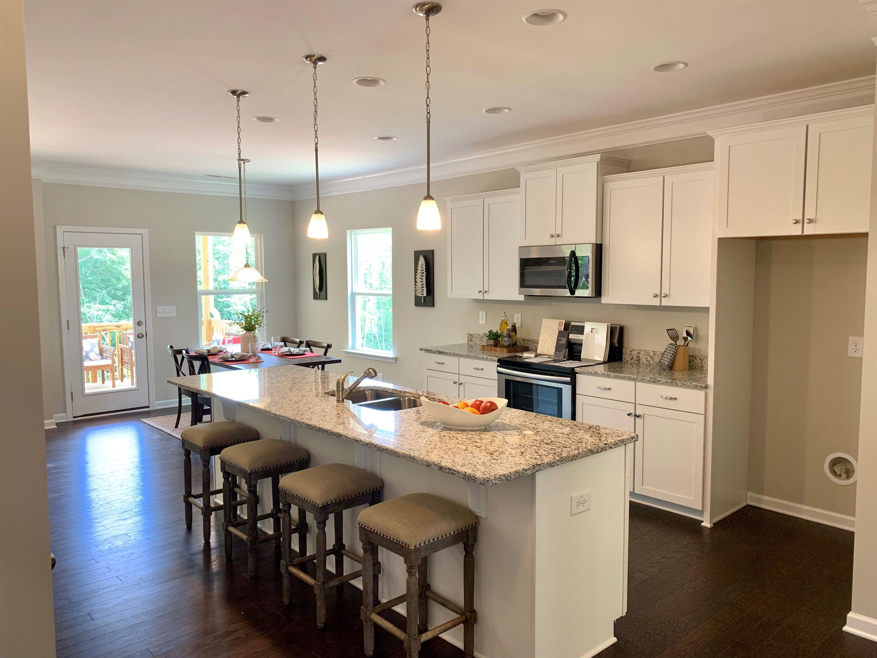 3901 Bluffwind Drive, Unit 129 Raleigh, NC 27603 - Photo 4 of 22 Kitchen