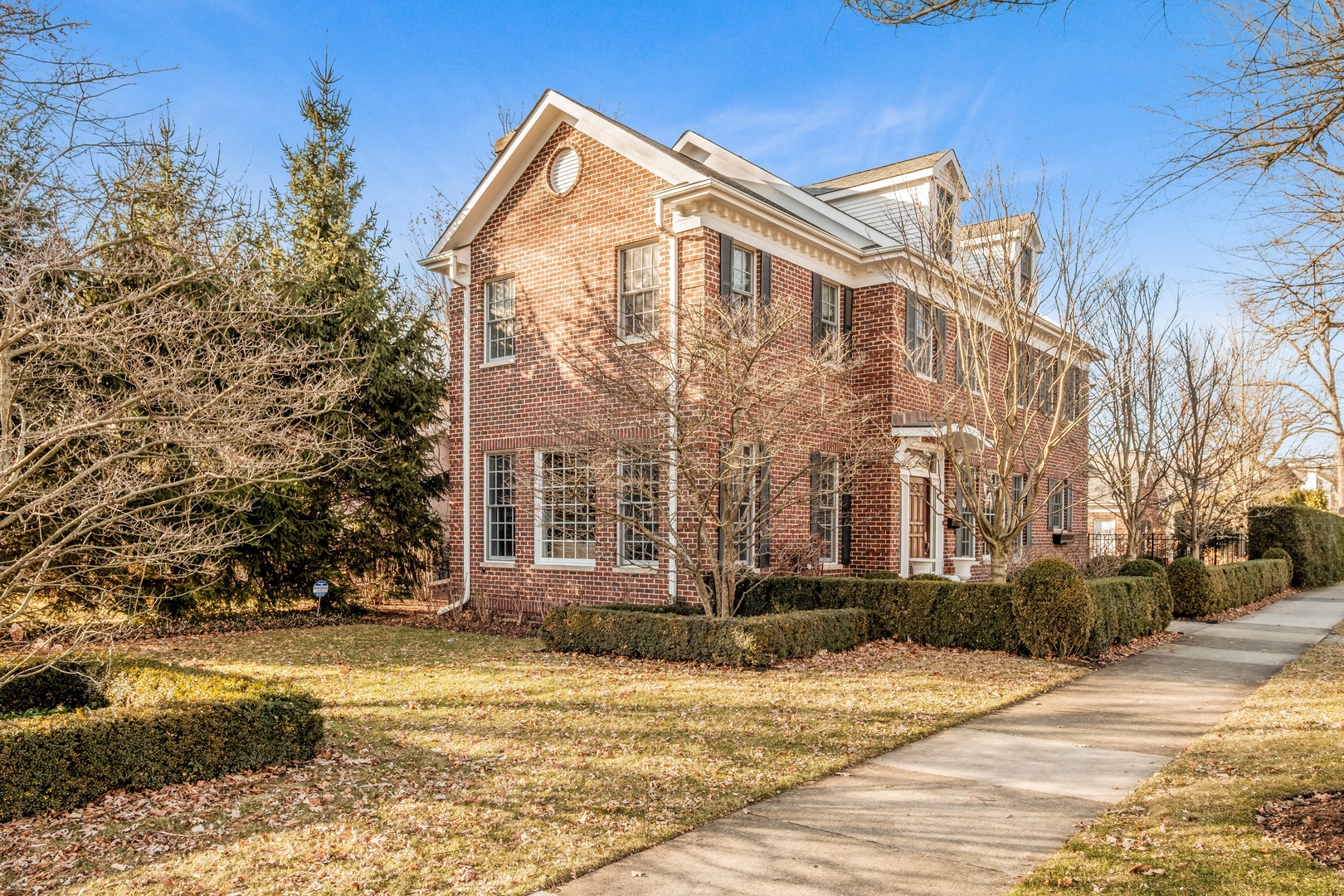 1063 Oak Street Winnetka, IL 60093 - Photo 2 of 25