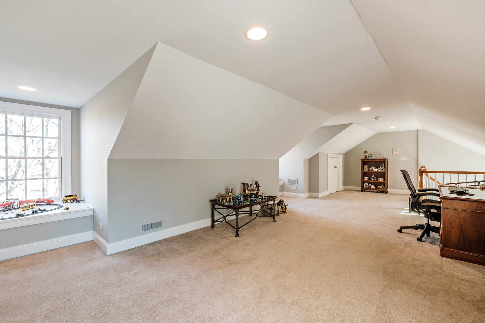 1063 Oak Street Winnetka, IL 60093 - Photo 22 of 25