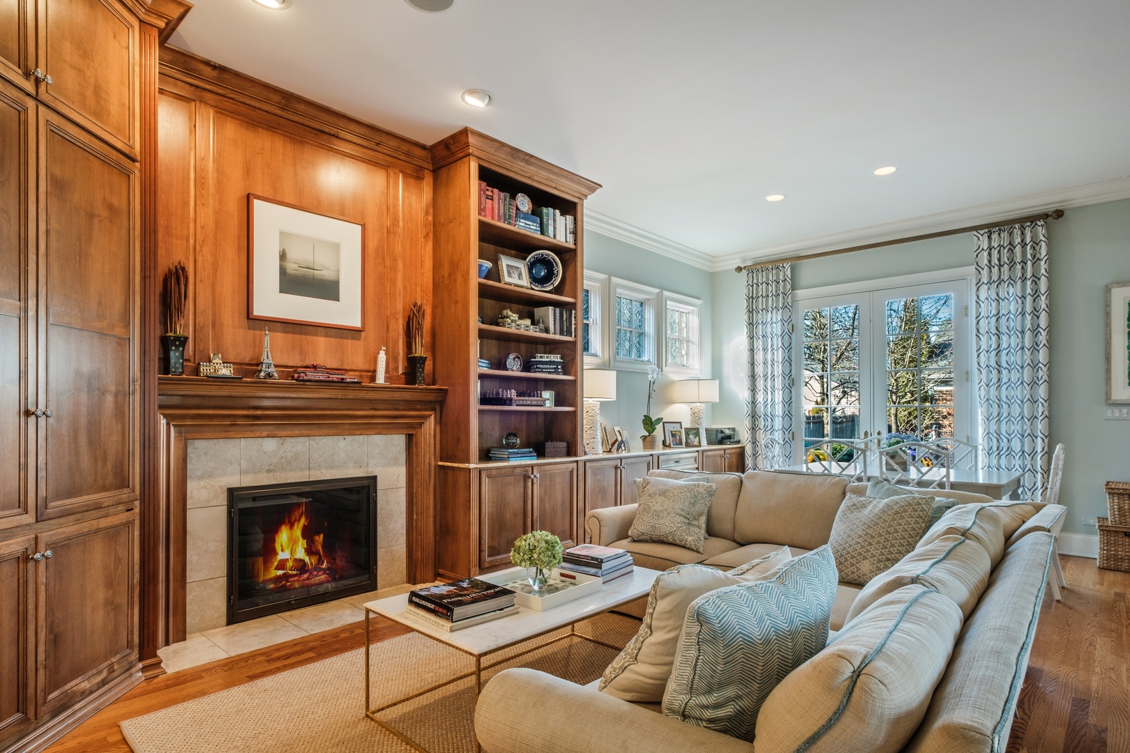 1063 Oak Street Winnetka, IL 60093 - Photo 10 of 25