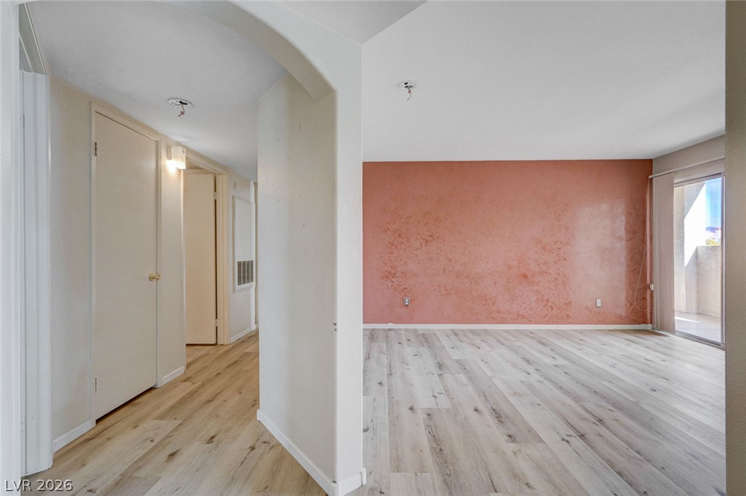 698 South Racetrack Road, Unit 713 Henderson, NV 89015 - Photo 4 of 55 Gallery Image 4