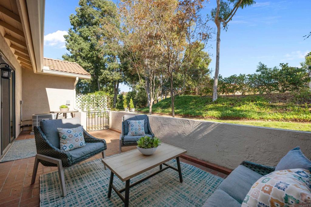 17823 Avenida Alozdra San Diego, CA 92128 - Photo 23 of 28 a outdoor view with a sitting space