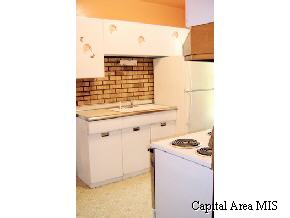 2400 South 11th Street Springfield, IL 62703 - Photo 2 of 9 Gallery Image 2