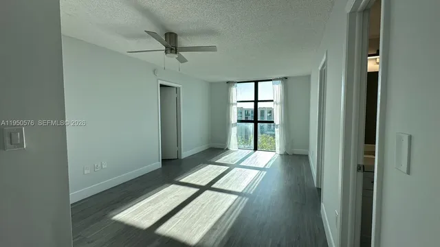 $298,500 | 2075 Southwest 122nd Avenue, Unit 531, Miami, FL 33175