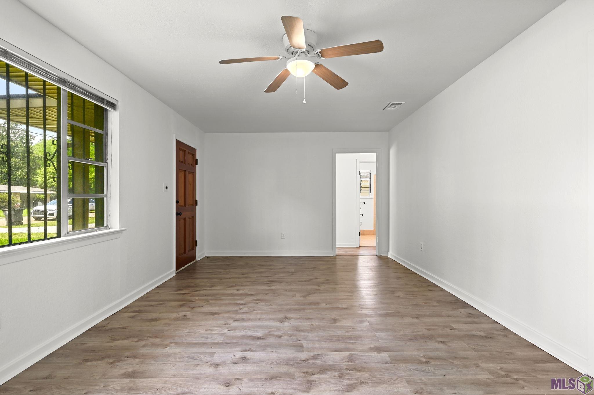 1310 Aster Street Baton Rouge, LA 70802 - Photo 3 of 14 Gallery Image 3