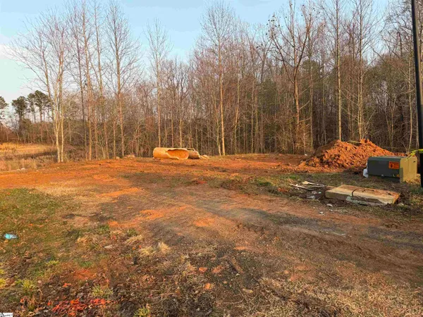 $34,900 | 302 Oglesby Creek Lane, Spartanburg, SC 29303