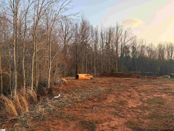 $34,900 | 302 Oglesby Creek Lane, Spartanburg, SC 29303