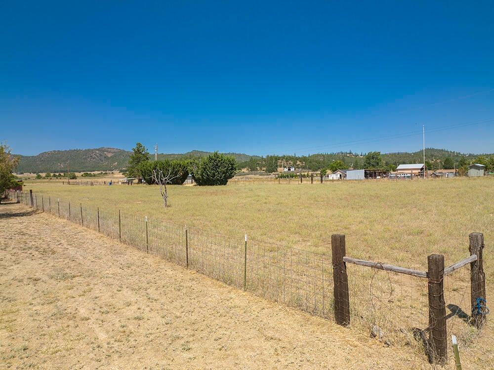 4691 Beagle Road White City, OR 97503 - Photo 47 of 67 47